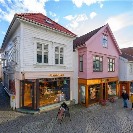 شقة A Cosy Flat In The Heart Of